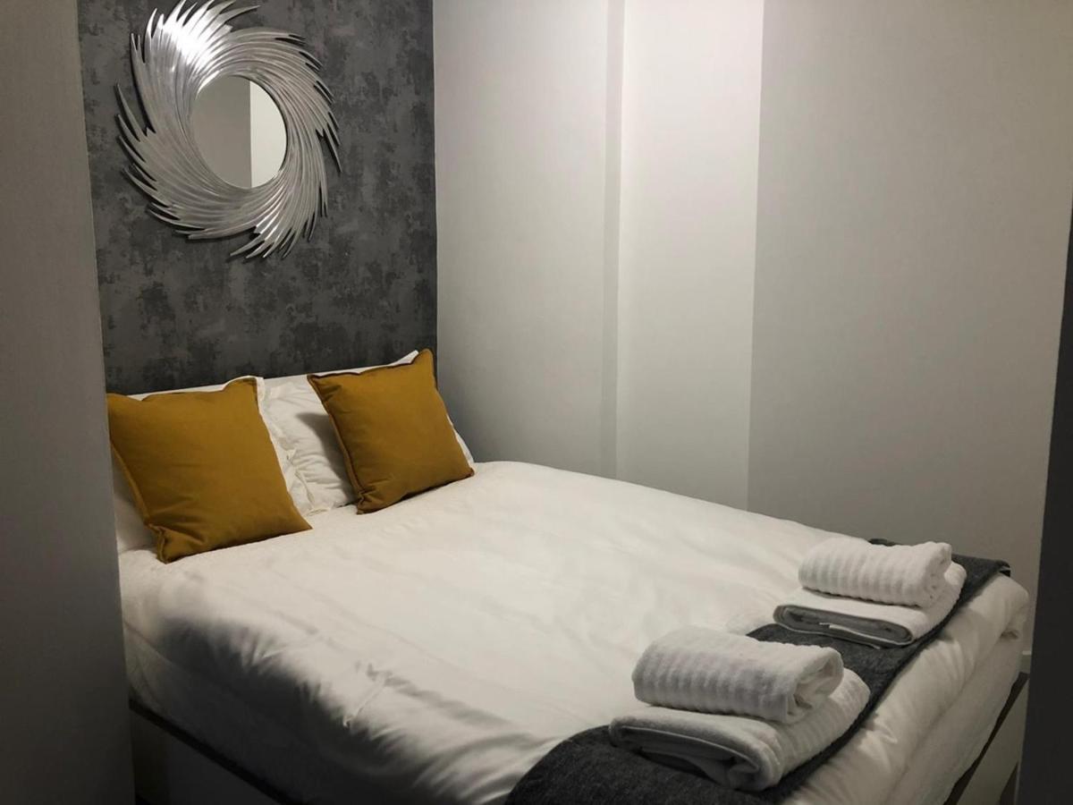 Stunning Apartment In Leeds- Financial District Leeds  Exteriör bild