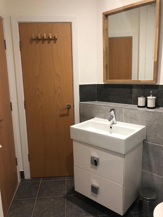 Stunning Apartment In Leeds- Financial District Leeds  Exteriör bild