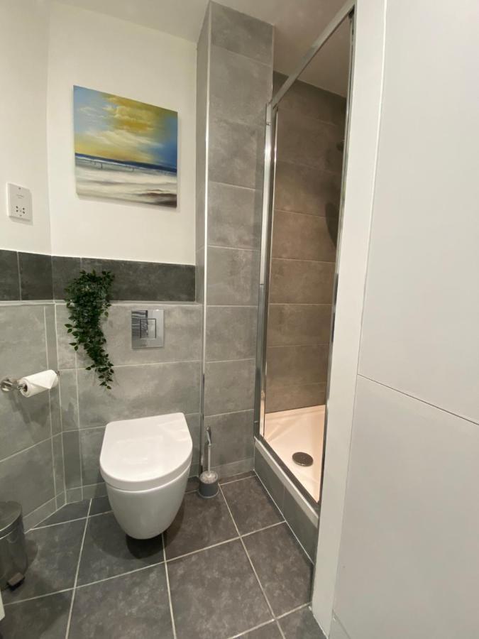 Stunning Apartment In Leeds- Financial District Leeds  Exteriör bild