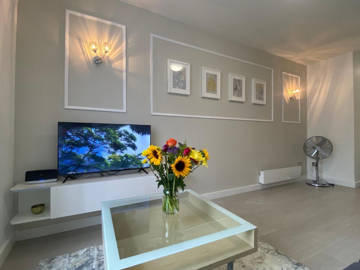 Stunning Apartment In Leeds- Financial District Leeds  Exteriör bild